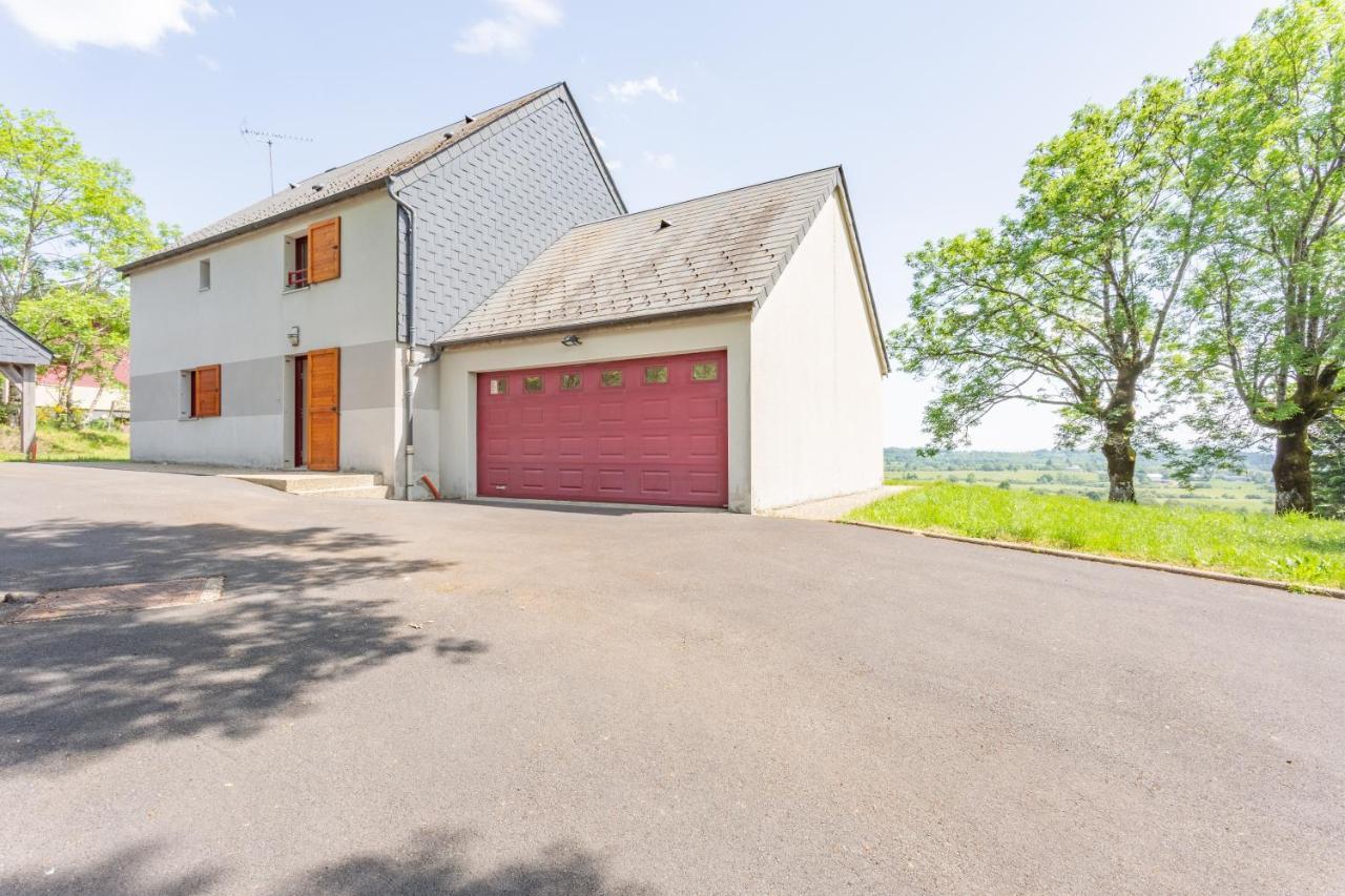 Le Pre Devant Nous Picherande Exterior foto